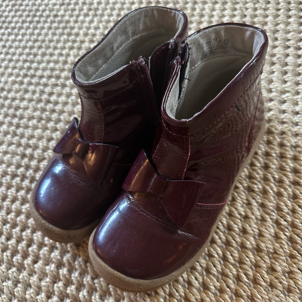 L'Amour Burgundy Kids Boots with Bow